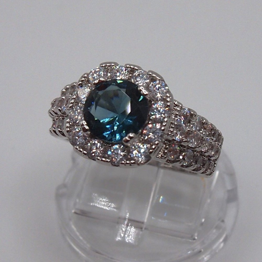 Stunning  2.5ctw Blue Sapphire / Diamond Halo Bridal Ring 925 Sterling Silver - Picture 5 of 16